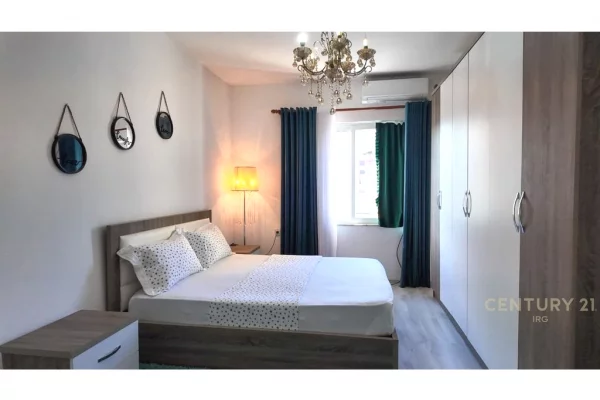 Shtepi me qera 2+1 ne Tirane - 89,000 Leke