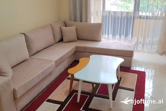 Shtepi me qera 2+1 ne Tirane - 500 Euro