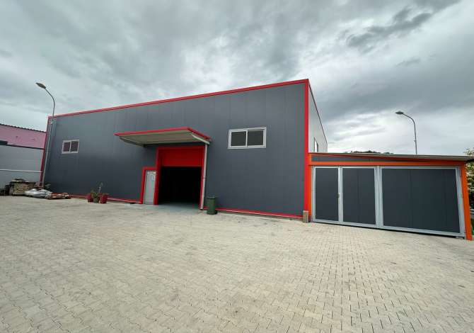 Ambient biznesi me qera 4+1 ne Tirane - 1,400 Euro