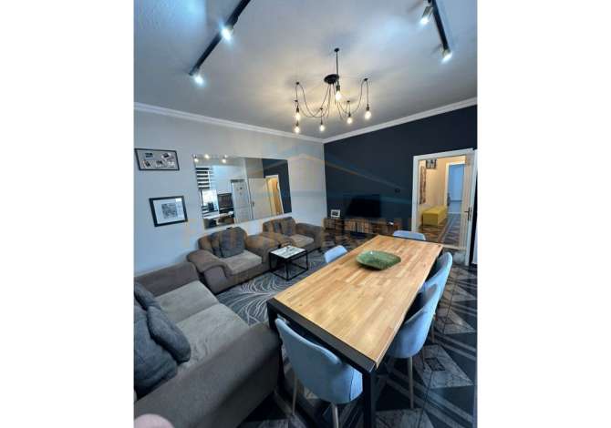 Shtepi me qera 3+1 ne Tirane - 700 Euro