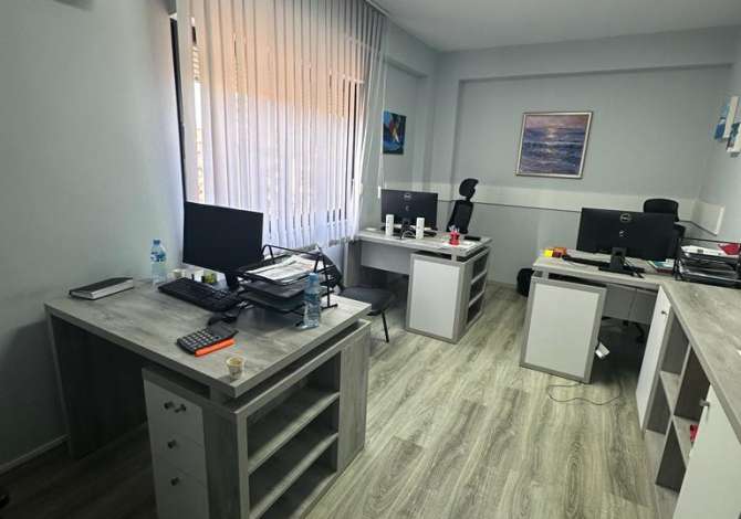 Ambient biznesi me qera 1+1 ne Tirane - 1,200 Euro