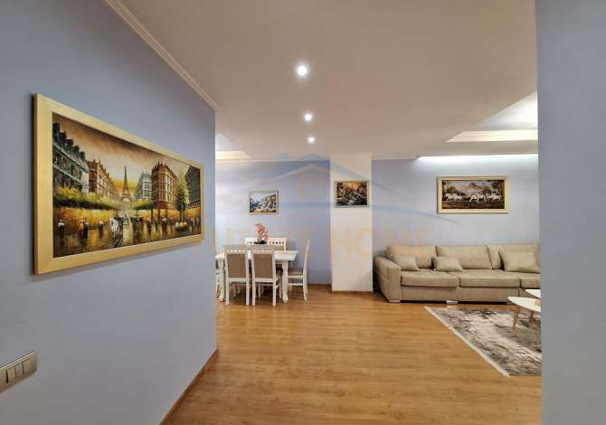 Shtepi me qera 2+1 ne Tirane - 750 Euro