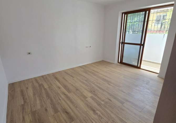 Shtepi ne shitje Apartament ne Tirane, 2+1, Mobilimi Bosh, pa mobiluar, Pagesa 138,000  Euro.