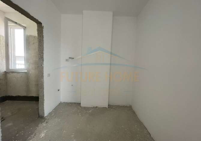 Shtepi ne shitje Apartament ne Tirane, 2+1, Mobilimi Bosh, pa mobiluar, Pagesa 109,280  Euro.