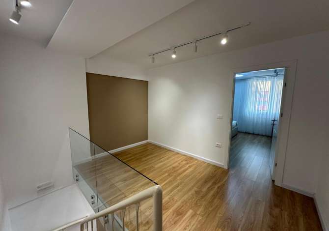 Shtepi me qera Apartament ne Tirane, 2+1, Mobilimi E mobiluar, Pagesa 1,500  Euro.