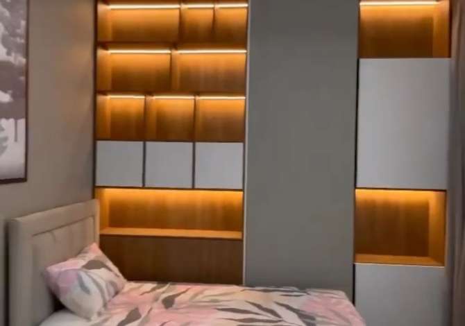 Shtepi me qera Apartament ne Tirane, 2+1, Mobilimi E mobiluar, Pagesa 1,600  Euro.