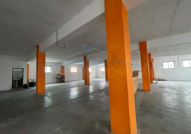 Ambient biznesi me qera 4+1 ne Tirane - 1,500 Euro