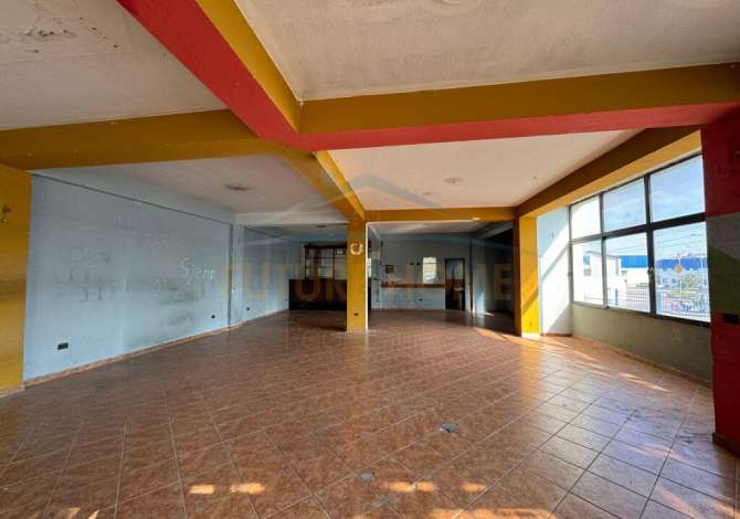 Ambient biznesi me qera 1+1 ne Tirane - 800 Euro