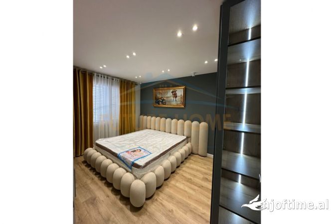 Casa in affitto 1+1 a Tirana - 1,000 Euro