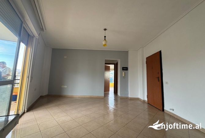 Shtepi me qera 2+1 ne Tirane - 450 Euro