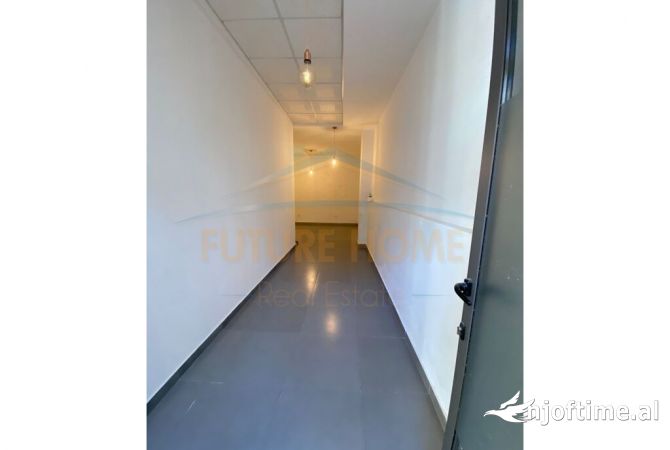 Shtepi me qera 1+1 ne Tirane - 400 Euro