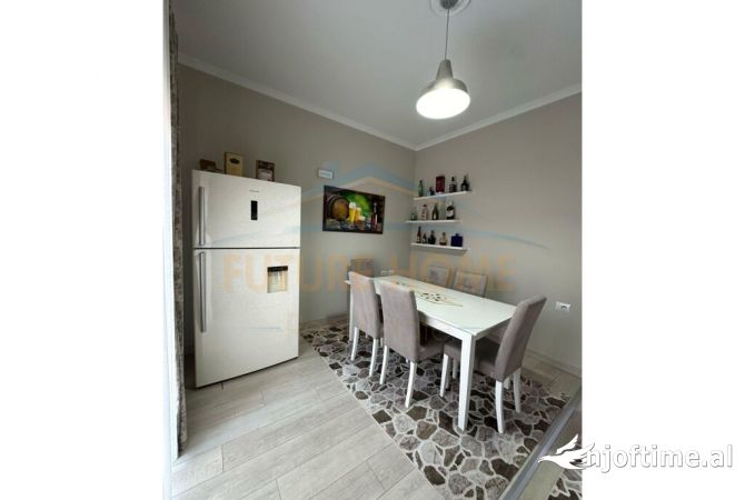 Shtepi me qera 2+1 ne Tirane - 600 Euro