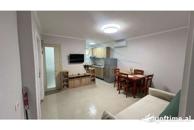 Shtepi me qera 1+1 ne Tirane - 450 Euro