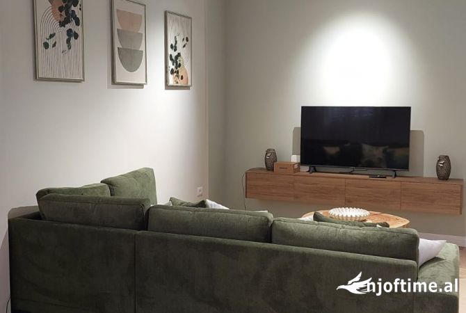 Shtepi me qera 1+1 ne Tirane - 1,000 Euro