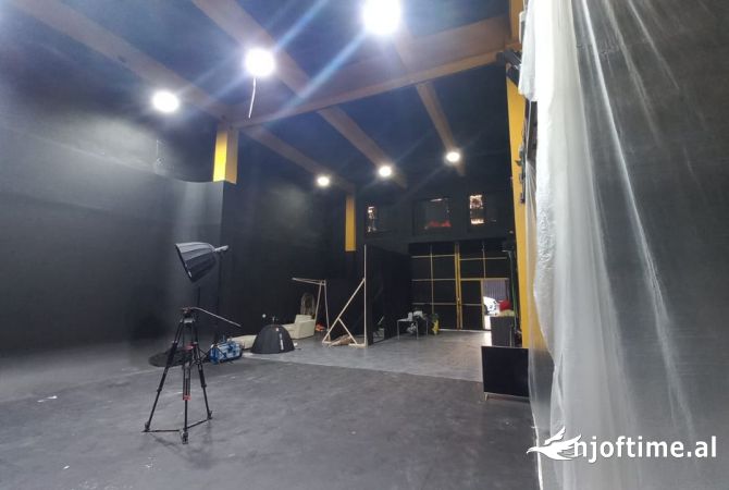 💰 Ambient komercial me qira 📌 ne rrugen 5 Maji, Tirane