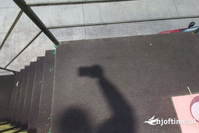 Ambient biznesi me qera 3+1 ne Tirane - 2,500 Euro