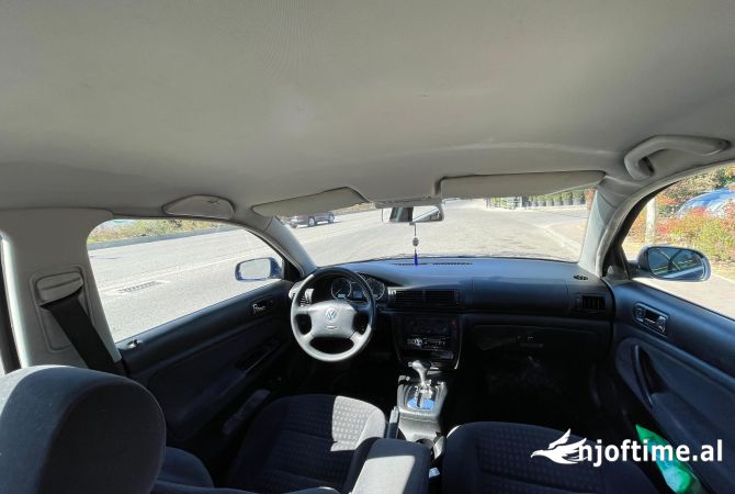Auto in Vendita  a Tirana - 200,000 Leke