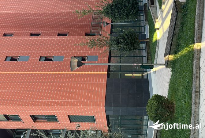 Ambient biznesi me qera 1+1 ne Tirane - 2,500 Euro