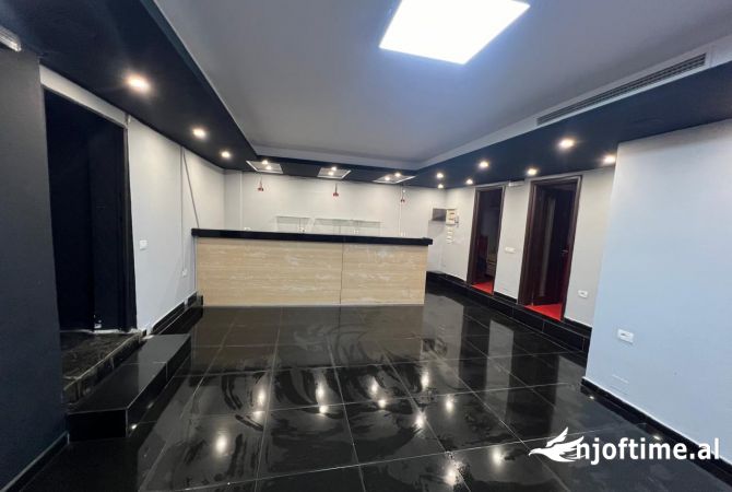 Ambient biznesi me qera 1+1 ne Tirane - 800 Euro