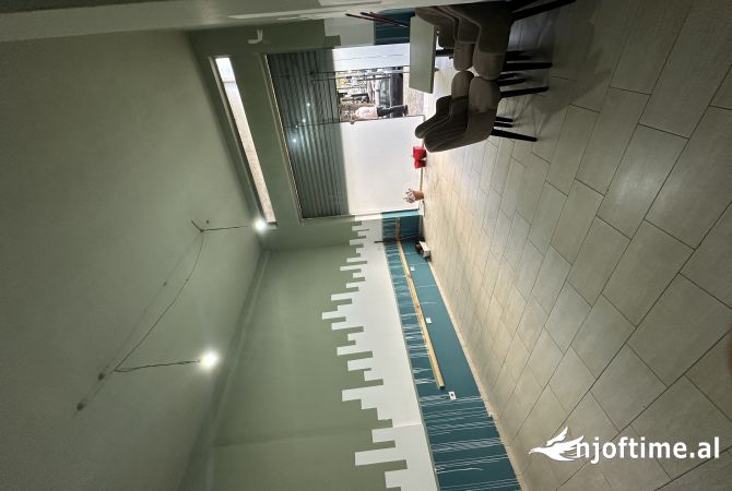 Ambient biznesi me qera 1+1 ne Tirane - 300 Euro