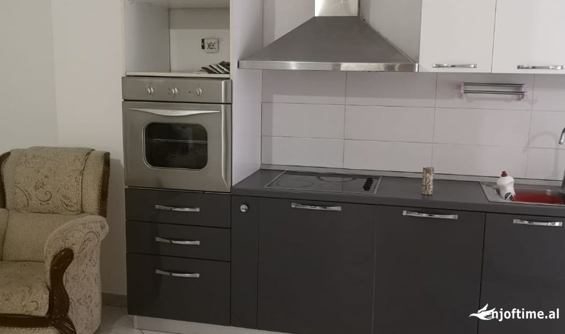 Apartment for rent in Tirana 2+1, Emty
