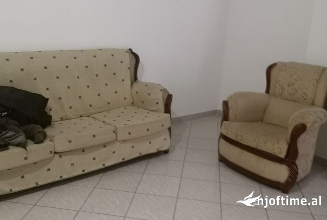 Apartment for rent in Tirana 2+1, Emty