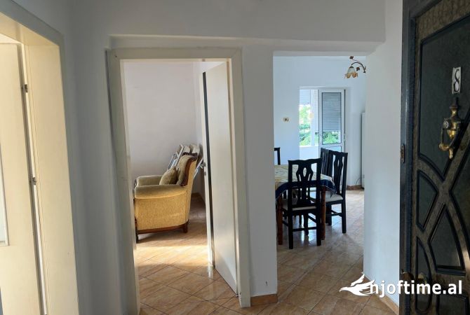 Shtepi me qera 1+1 ne Durres - 30,000 Leke