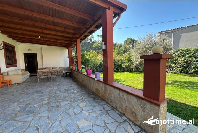 Shtepi me qera 2+1 ne Tirane - 480 Euro
