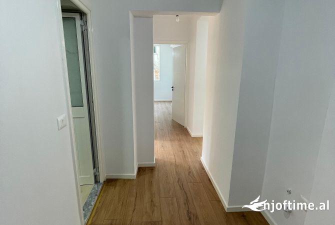 Shtepi ne shitje 2+1 ne Tirane - 160,000 Euro