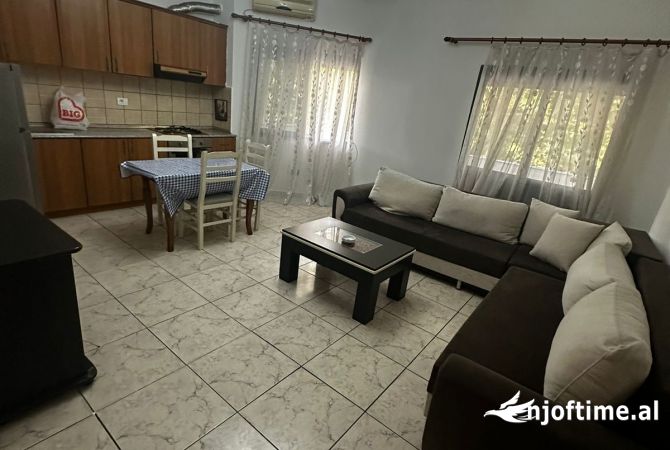 Shtepi me qera 2+1 ne Tirane - 600 Euro