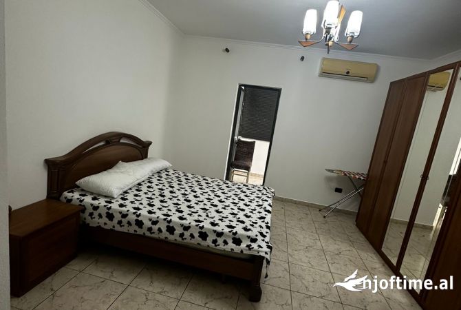 Shtepi me qera 2+1 ne Tirane - 600 Euro