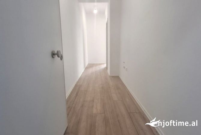 Shtepi ne shitje 1+1 ne Tirane - 93,000 Euro