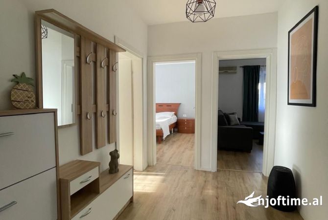 Shtepi me qera 2+1 ne Tirane - 700 Euro