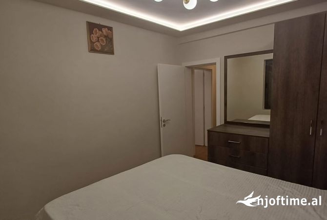 Shtepi me qera 1+1 ne Tirane - 550 Euro