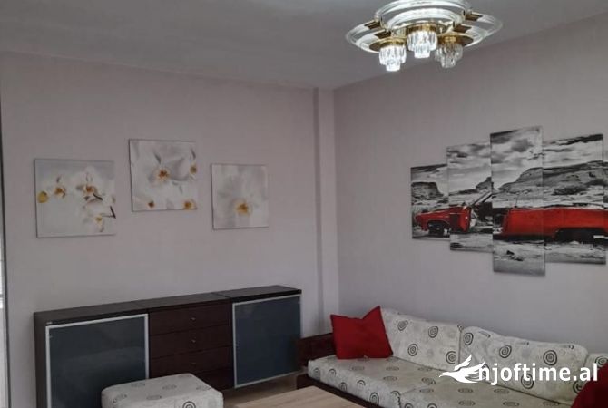 Shtepi me qera 2+1 ne Tirane - 500 Euro