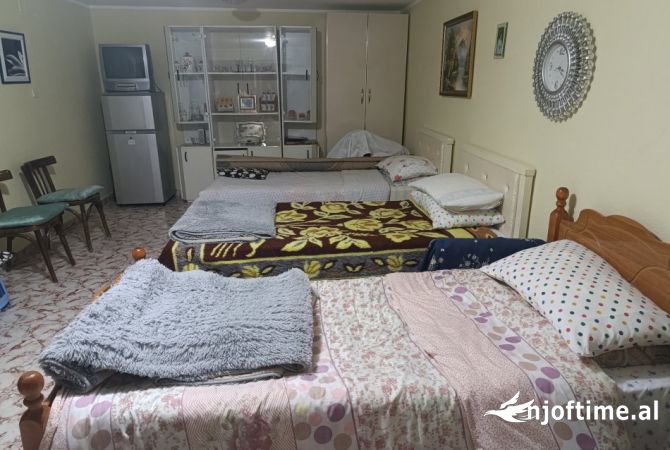 Shtepi me qera 1+1 ne Tirane - 300 Euro