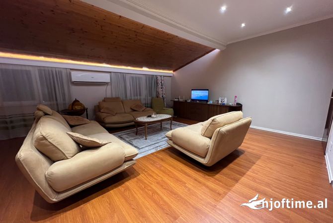Shtepi ne shitje 2+1 ne Tirane - 205,000 Euro