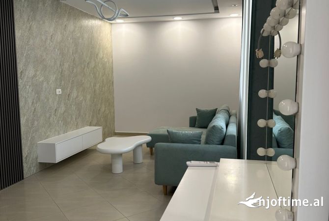 Shtepi me qera 1+1 ne Tirane - 50,000 Leke