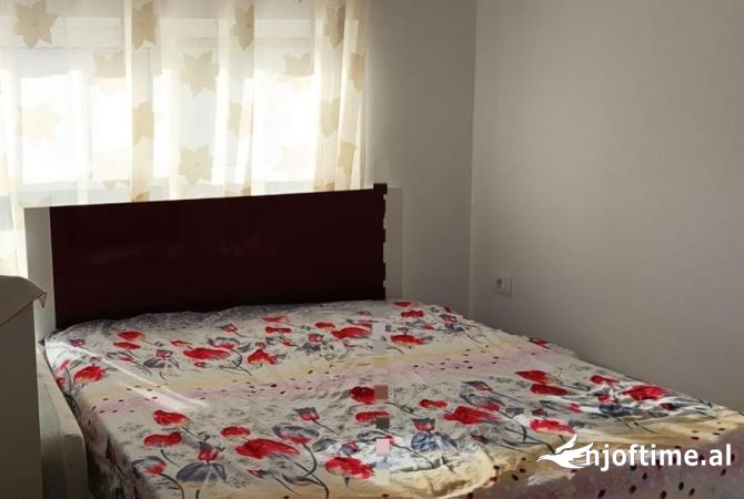 Shtepi me qera 2+1 ne Tirane - 500 Euro