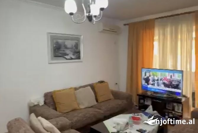 Shtepi ne shitje 2+1 ne Tirane - 140,000 Euro