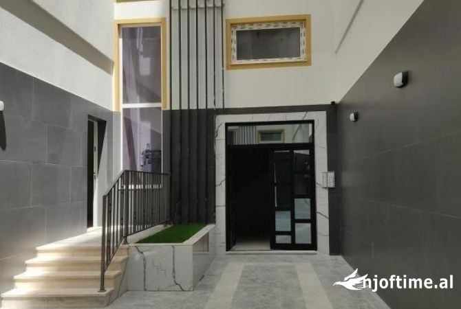 Shtepi ne shitje Apartament ne Tirane, 1+1, Mobilimi E mobiluar, Pagesa 108,222  Euro.