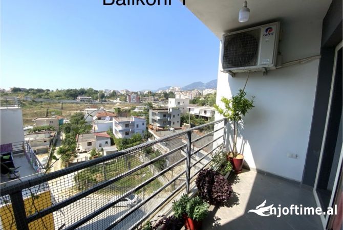 Shtepi ne shitje Apartament ne Tirane, 2+1, Mobilimi E mobiluar, Pagesa 15,500,000  Leke.