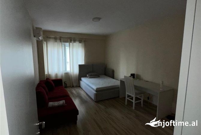 Shtepi me qera 2+1 ne Tirane - 850 Euro