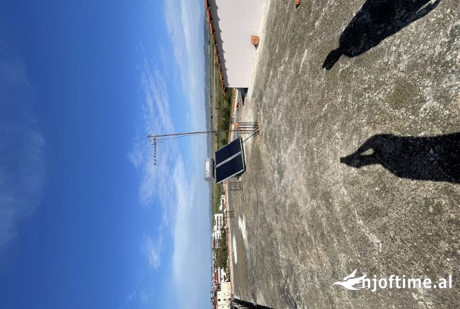 Shtepi ne shitje Shtepi Private ne Durres, 3+1, Mobilimi Pjeserisht e mobiluar, Pagesa 390,000  Euro.