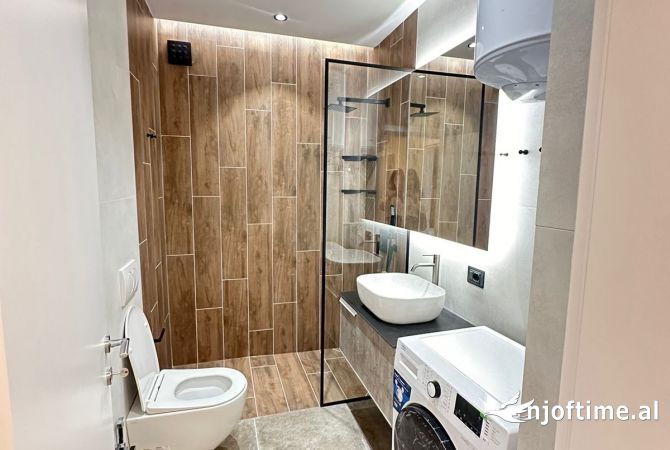 Shtepi me qera Apartament ne Tirane, 1+1, Mobilimi E mobiluar, Pagesa 500  Euro.