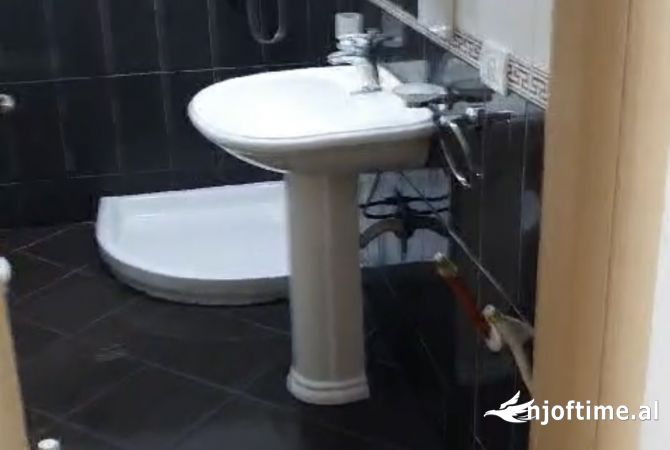 Shtepi me qera 1+1 ne Tirane - 500 Euro