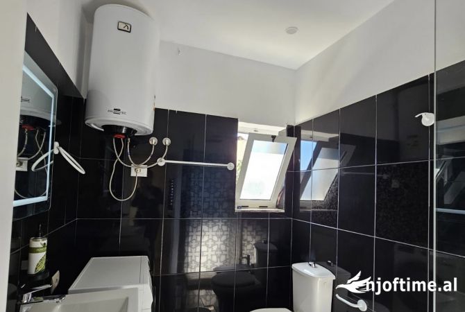Shtepi me qera Apartament ne Tirane, 1+1, Mobilimi E mobiluar, Pagesa 550  Euro.