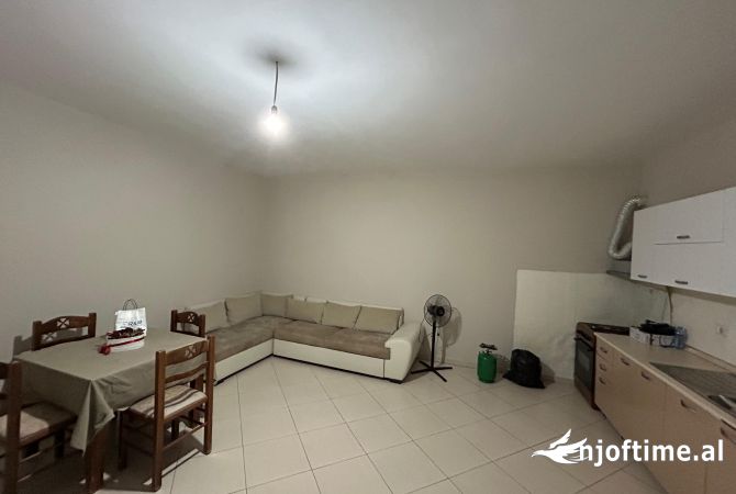 Shtepi ne shitje 1+1 ne Tirane - 85,000 Euro