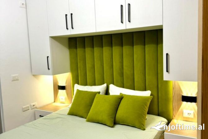 Shtepi me qera Apartament ne Tirane, Garsoniere, Mobilimi E mobiluar, Pagesa 500  Euro.