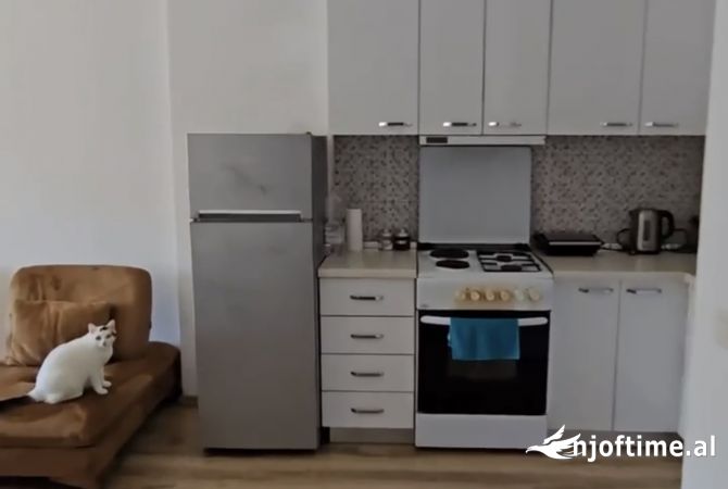 Shtepi ne shitje 1+1 ne Tirane - 150,000 Euro